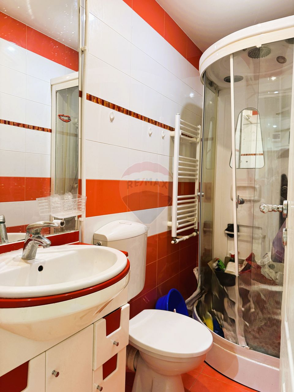 De Vanzare Apartament 4 camere - Ultra Central (orientare N-S)