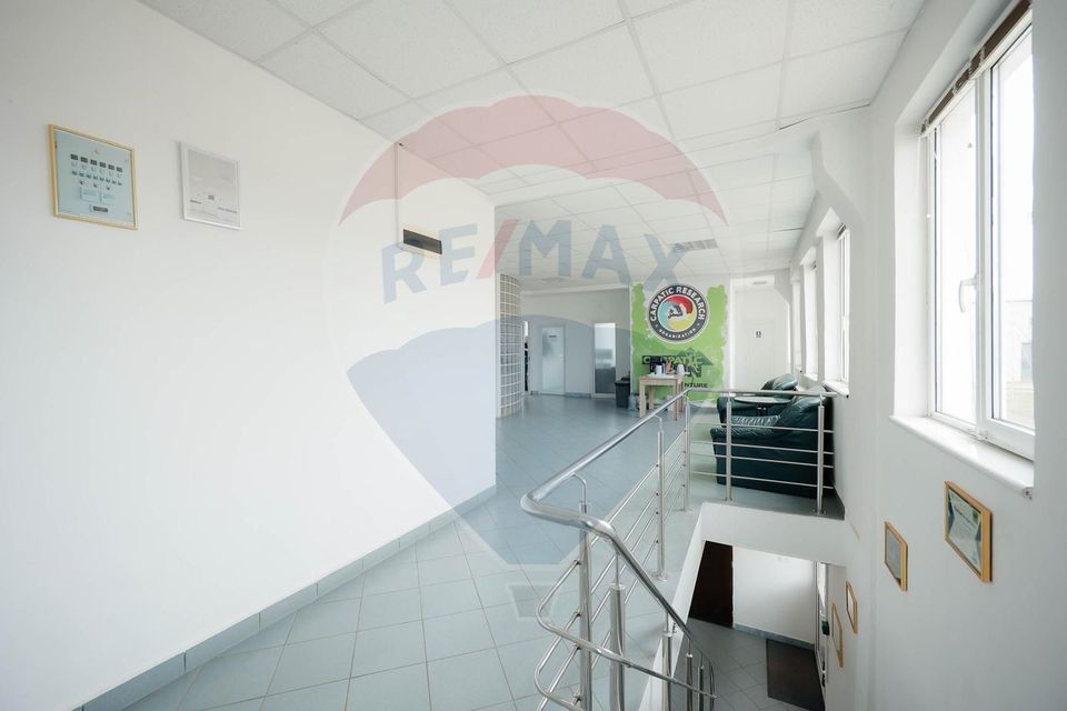 1,249.08sq.m Industrial Space for sale, Exterior Vest area