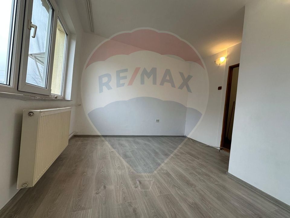 Apartament cu 1 cameră de vânzare în zona Calea Moinești