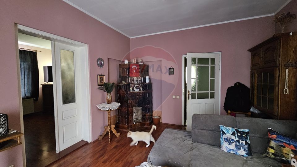 Casă / Vilă  de vânzare în Campulung Moldovenesc, Suceava