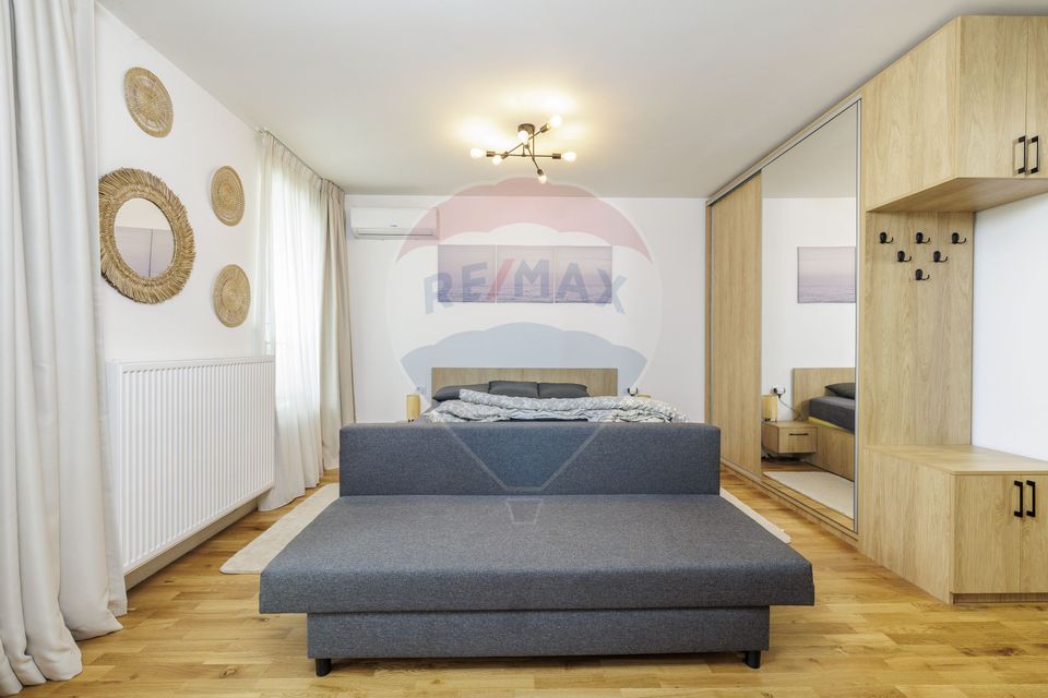 Lebada Lake - Garsonieră cu GRĂDINĂ proprie+parcare, ideal Airbnb