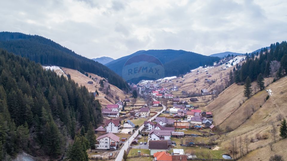 Pensiune de Vanzare in Moieciu de Sus | Comision 0%