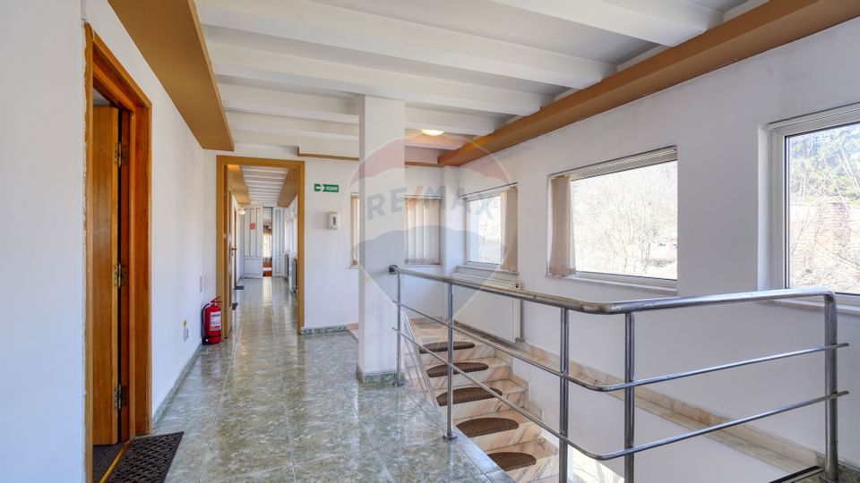 11 room Hotel / Pension for sale, Central area