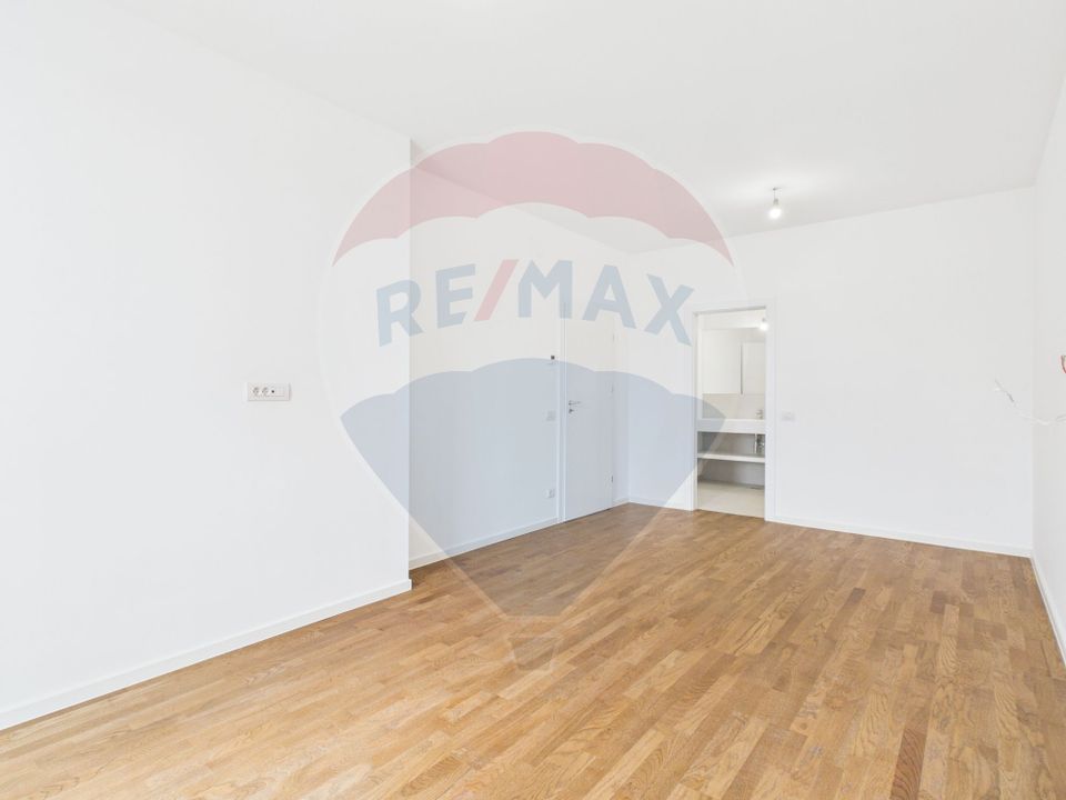 Apartament luminos cu 3 camere si parcare in The Ivy - Jandarmeriei