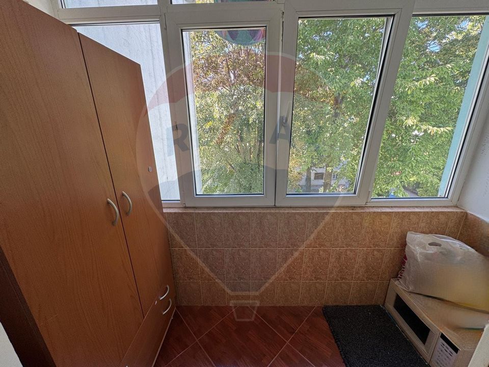 Apartament cu 3 camere de vanzare