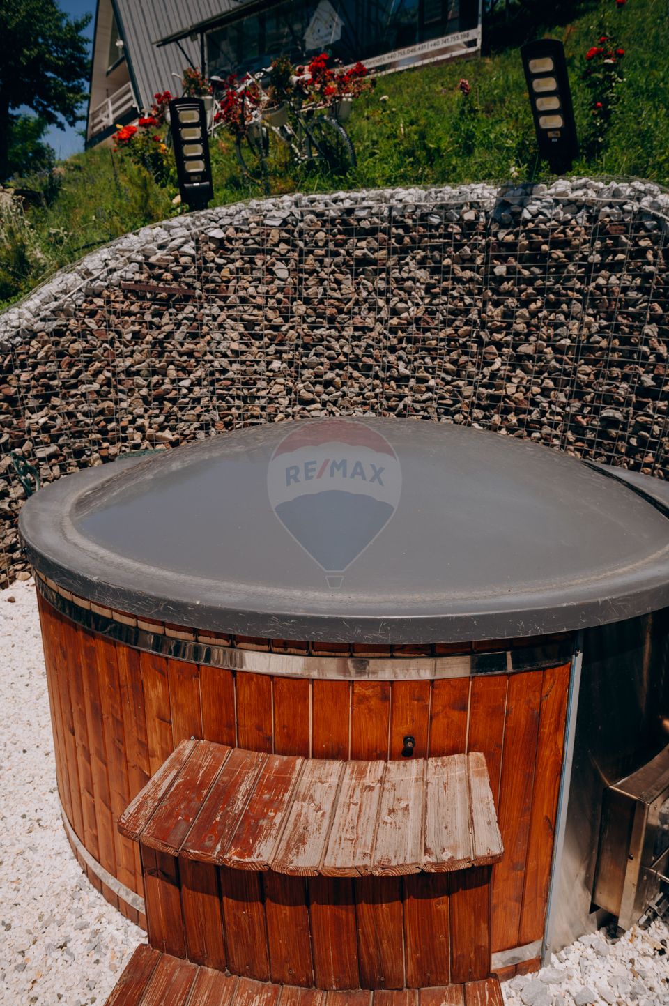 380sq.m Special Property for sale