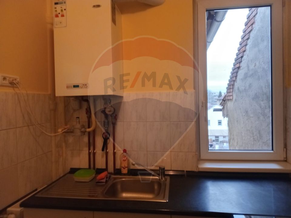 Apartament 1 CAMERA  în zona Podgoria