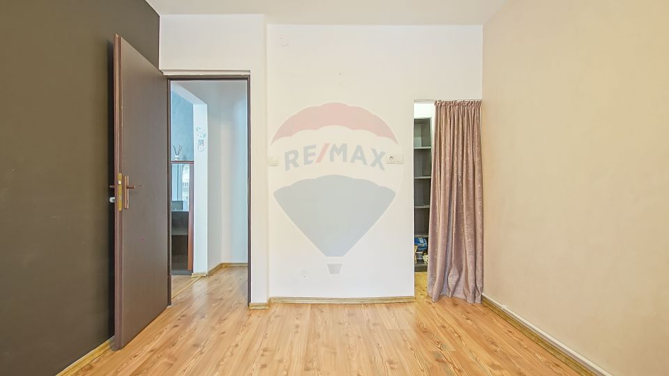 SPATIU 40 MP UTILI CU VAD | BULEVARDUL ALEXANDRU VLAHUTA NR. 21 |