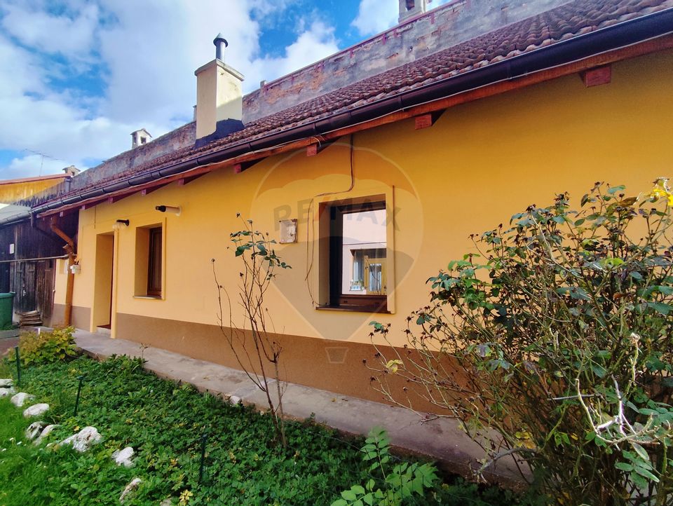 1 room House / Villa for sale, Brasovul Vechi area