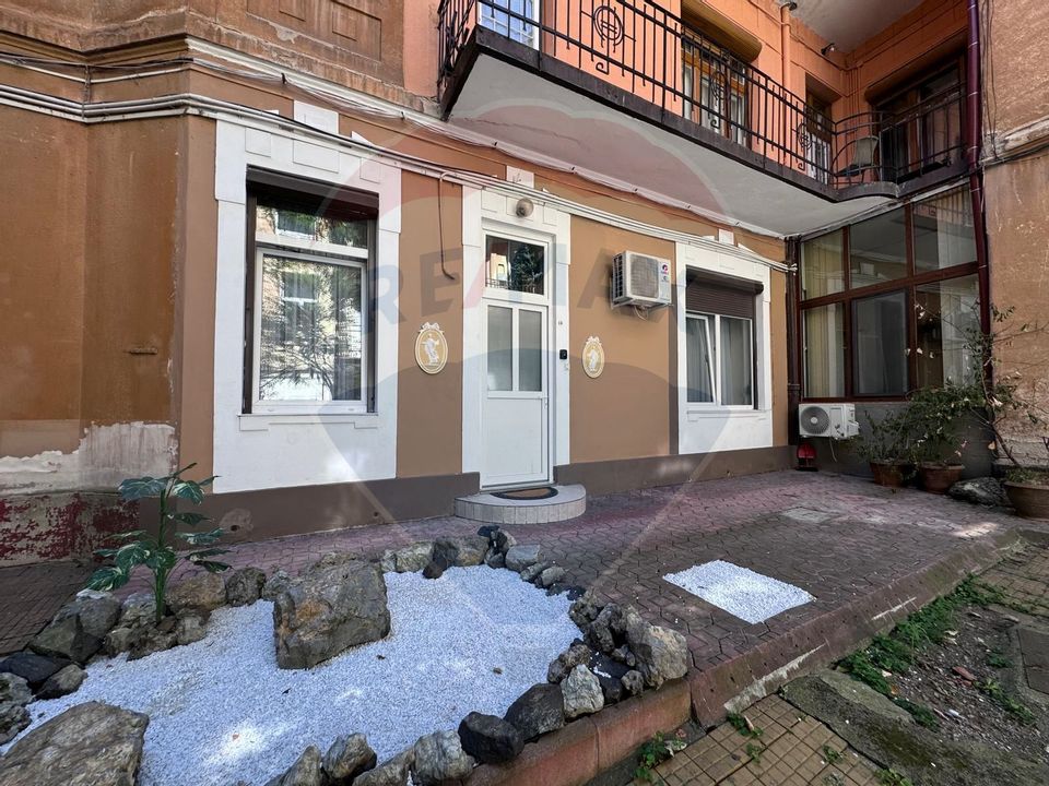 Apartament cu 2 camere de închiriat în zona Ultracentral