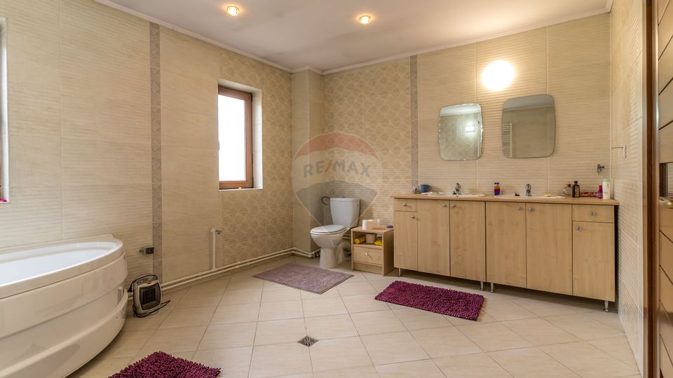 6 room House / Villa for sale, Central area