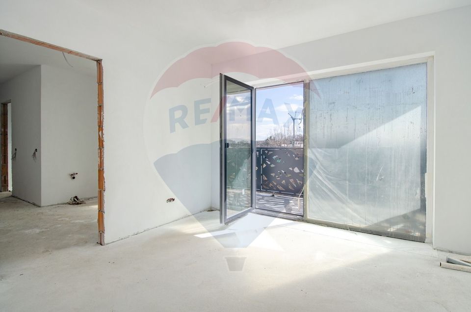 Apartament cu 2 camere de vânzare nou + Loc de parcare!