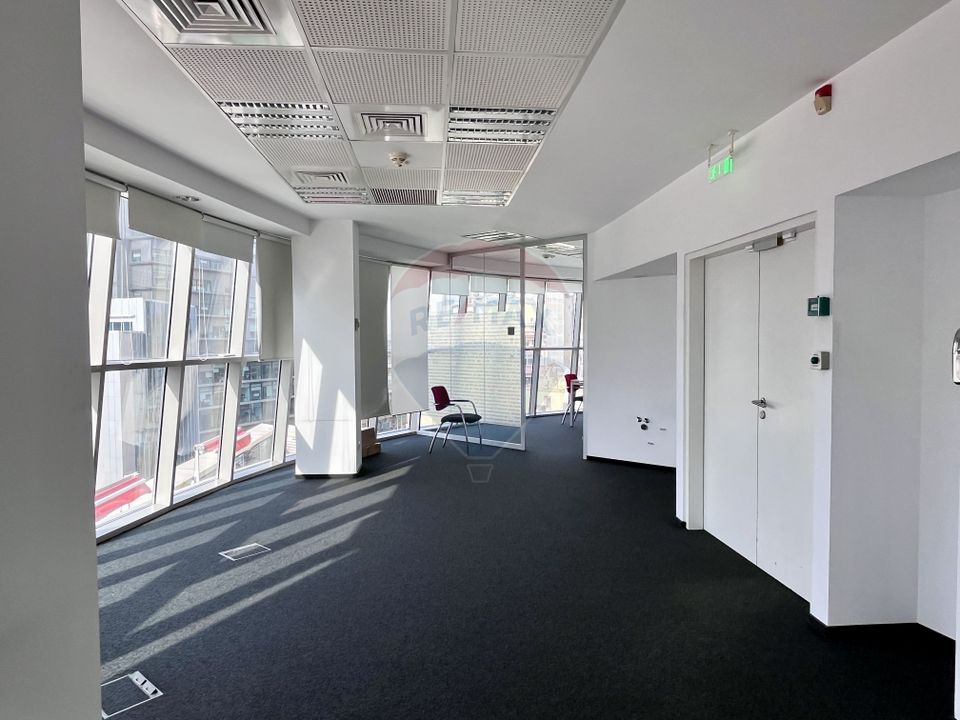 Inchiriere spatiu de birou 644 mp - Universitate - comparti Flexibila