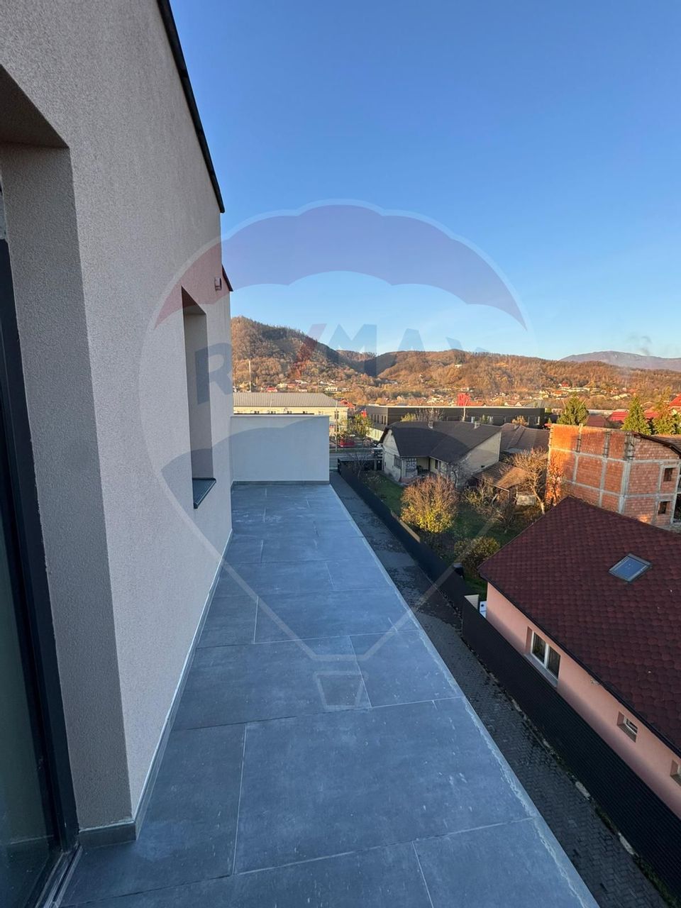 Apartament cu 2 camere de vânzare bloc NOU centrul vechi