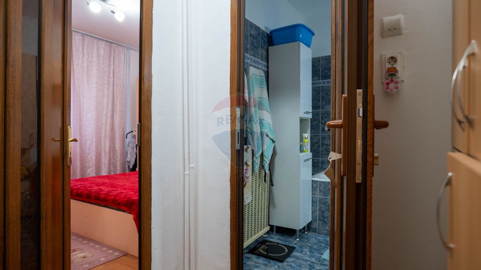 3 room Apartment for sale, Rahova area