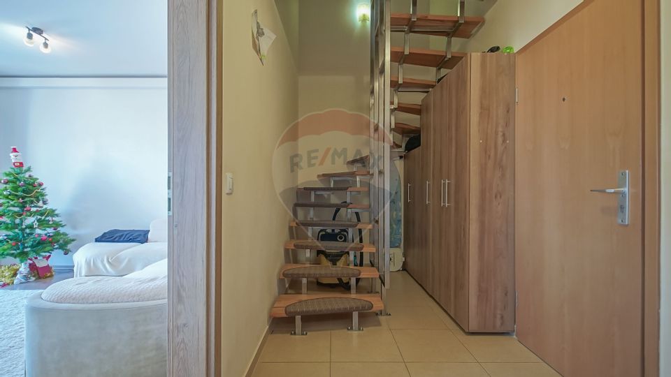 Comision 0% ! Apartament de 3 camere, Tractorul, Brașov