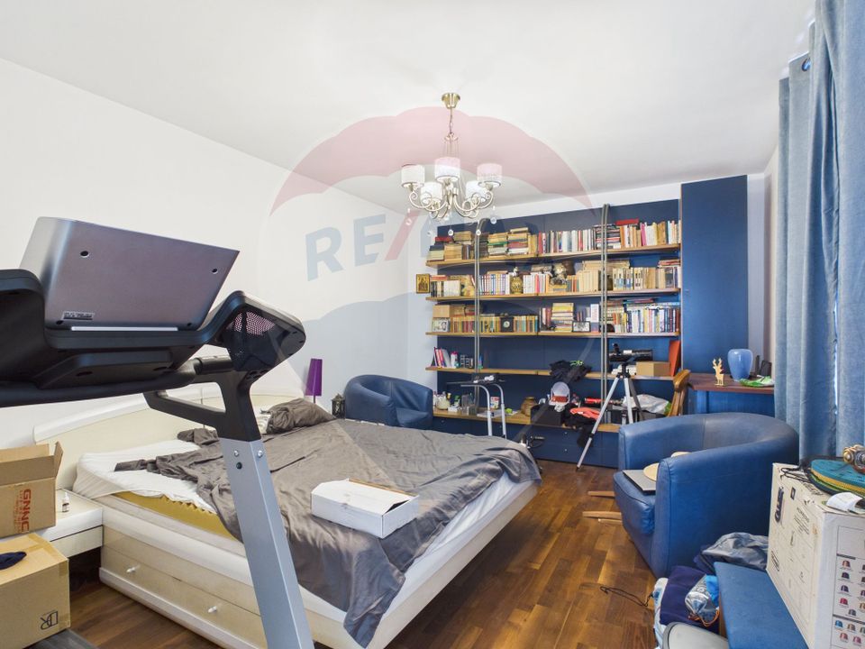 Casa / Vila cu 8 camere de vanzare în zona Cotroceni