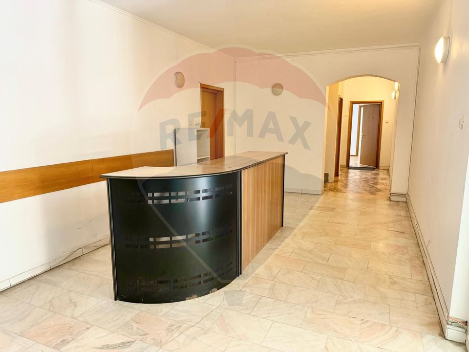 Spațiu de birouri de 400 mp de închiriat în zona Aviatorilor