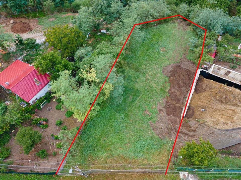 Teren intravilan de vânzare în Pâclișa 0% COMISION