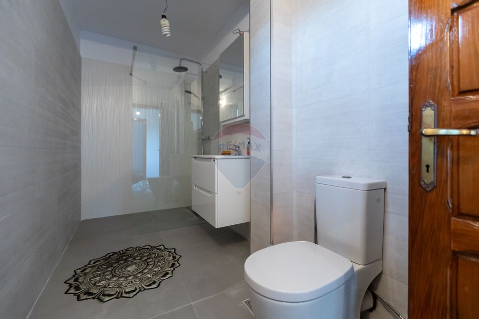 6 room House / Villa for sale