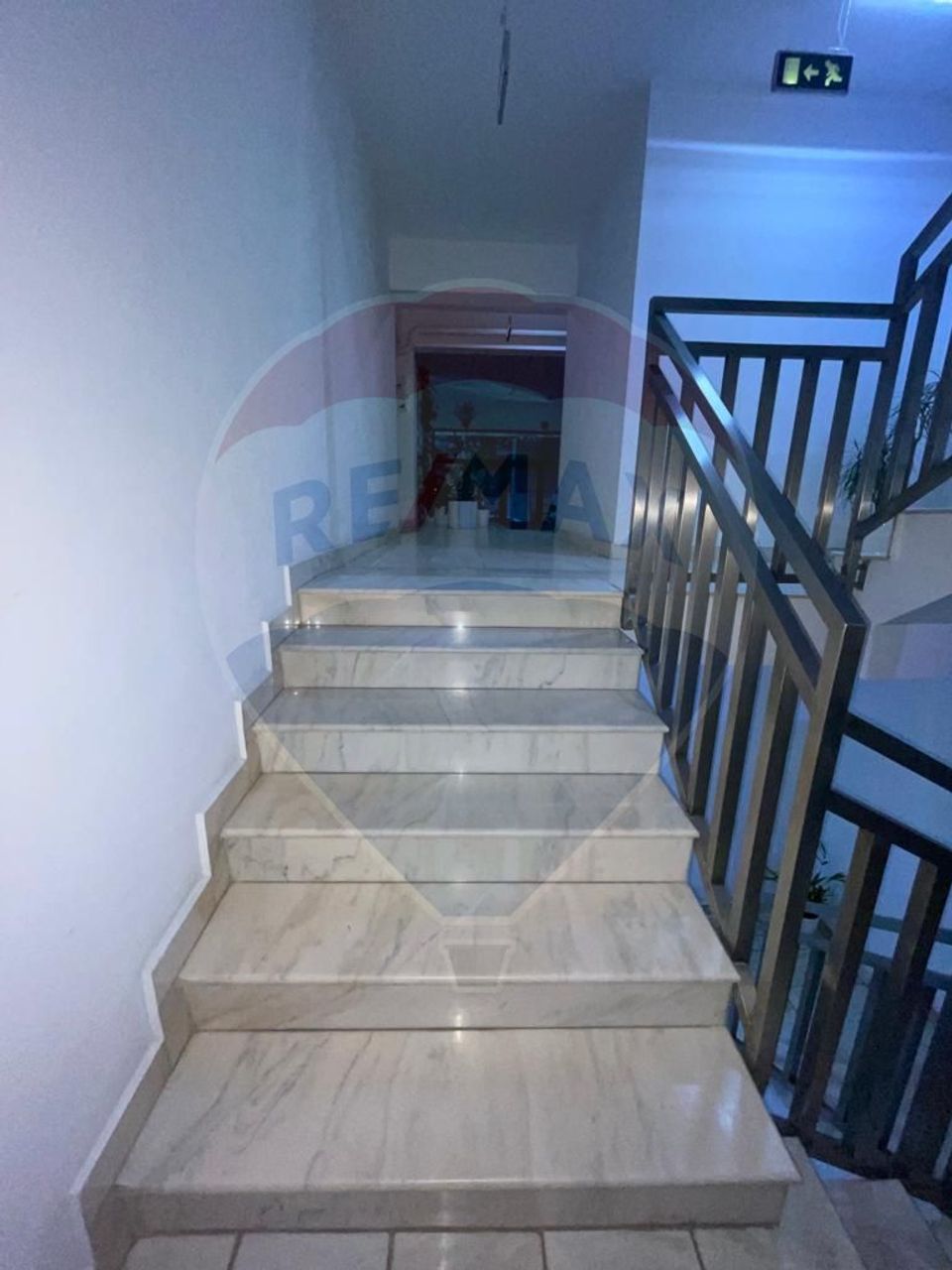 Apartament cu 2 camere de vânzare