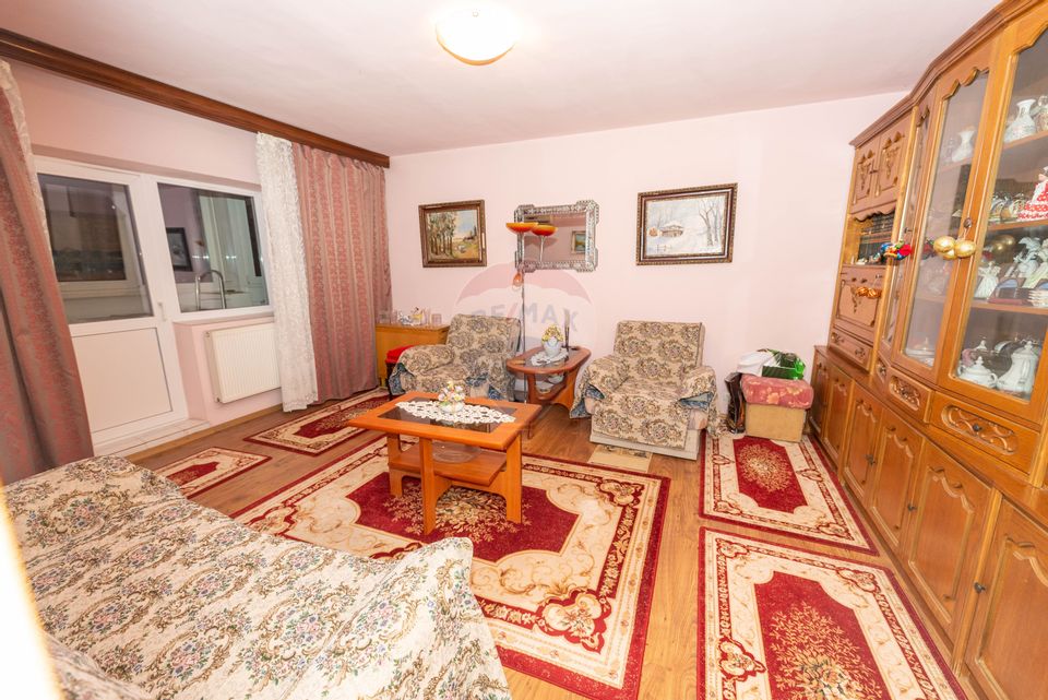 4 room Apartment for sale, Nerva Traian area