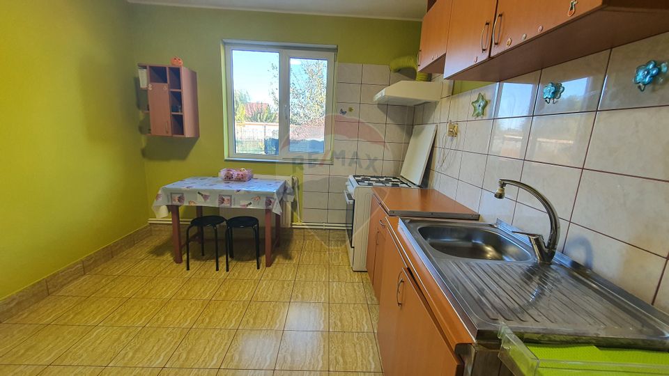 De vanzare casa | 3 camere, cartier nou Sat Tulucesti