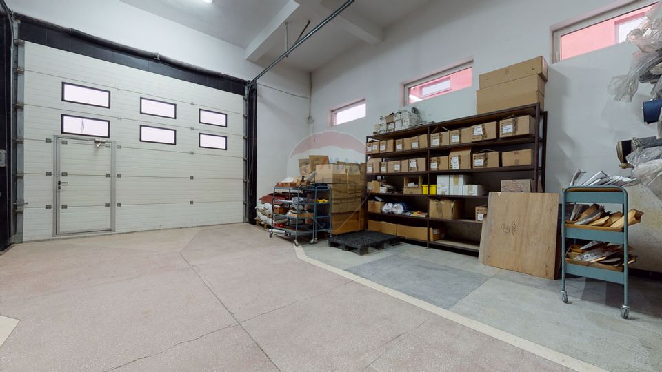 Producție / Depozitare + Birouri – Proprietate industrială de vânzare