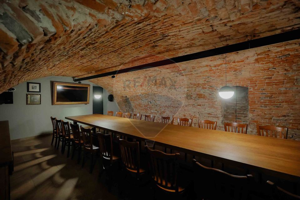 De vânzare - Proprietate premium în zona istorică a Oradiei