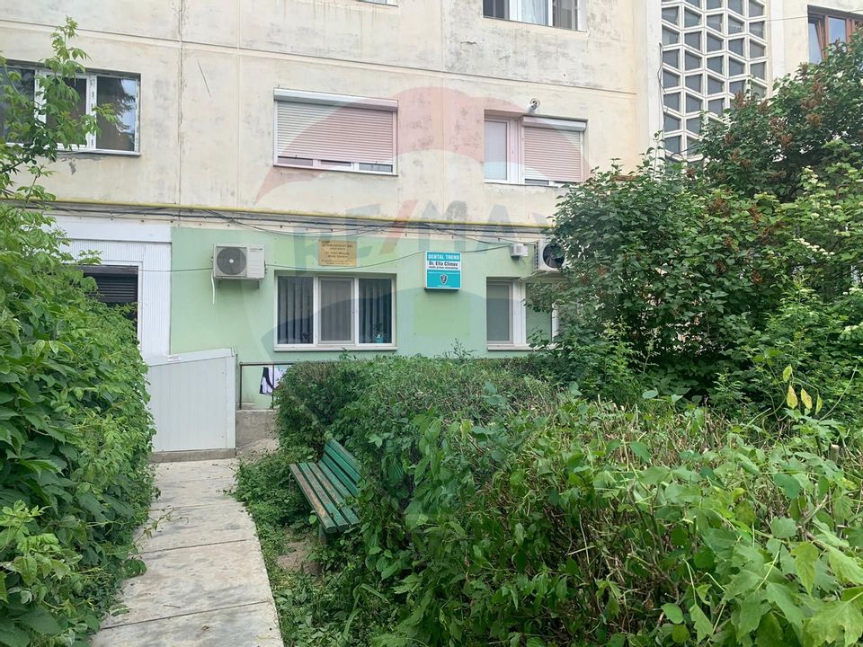 50sq.m Commercial Space for rent, 9 Mai area