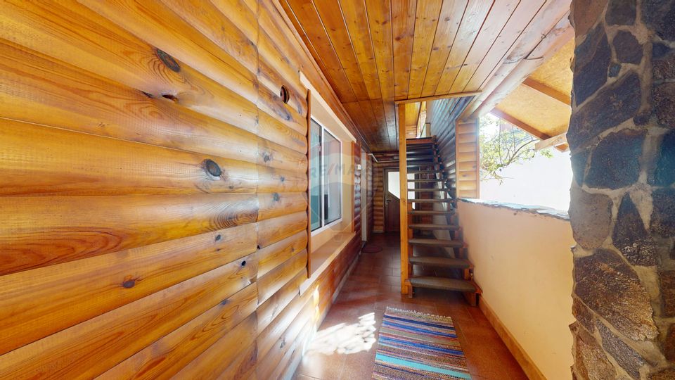 Propietate cu potential de investitie | Pensiune