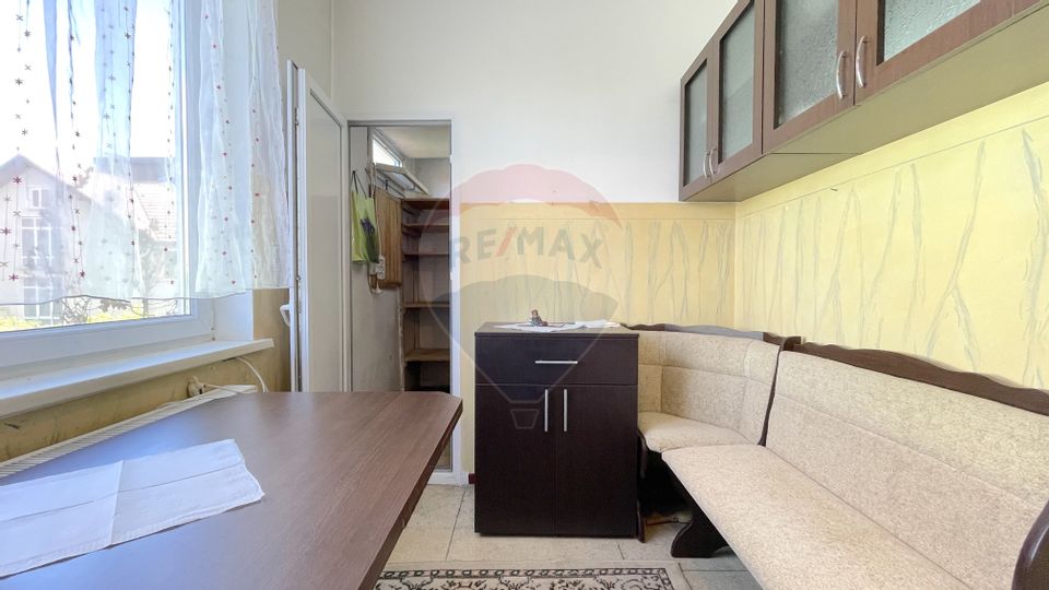 2 room Apartment for rent, Tractorul area