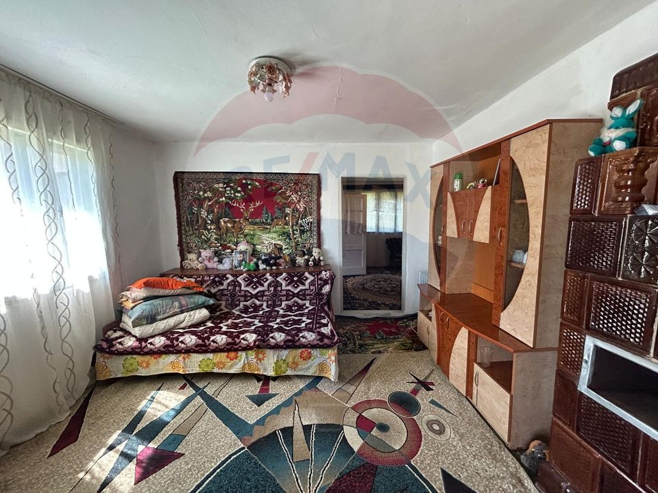 Casa bunicilor, cu gradina, Lera, Buzau!