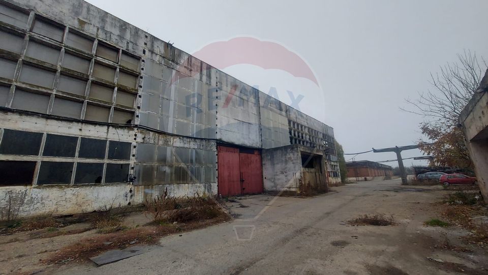 1,350sq.m Industrial Space for sale