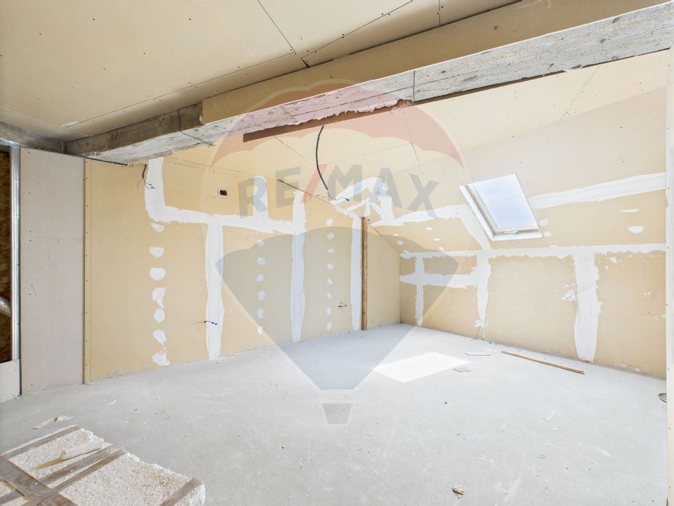 Proprietate speciala Dragomiresti Deal -Teren 15000 mp