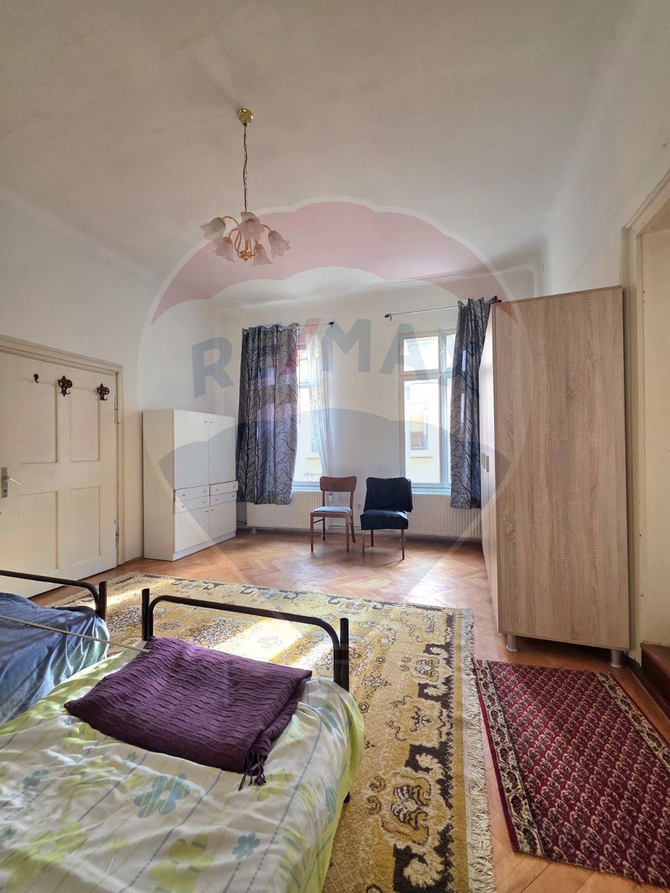 4 room House / Villa for sale, Ultracentral area