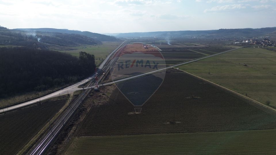 Land 19,319sqm Hoghilag / Strada Principala