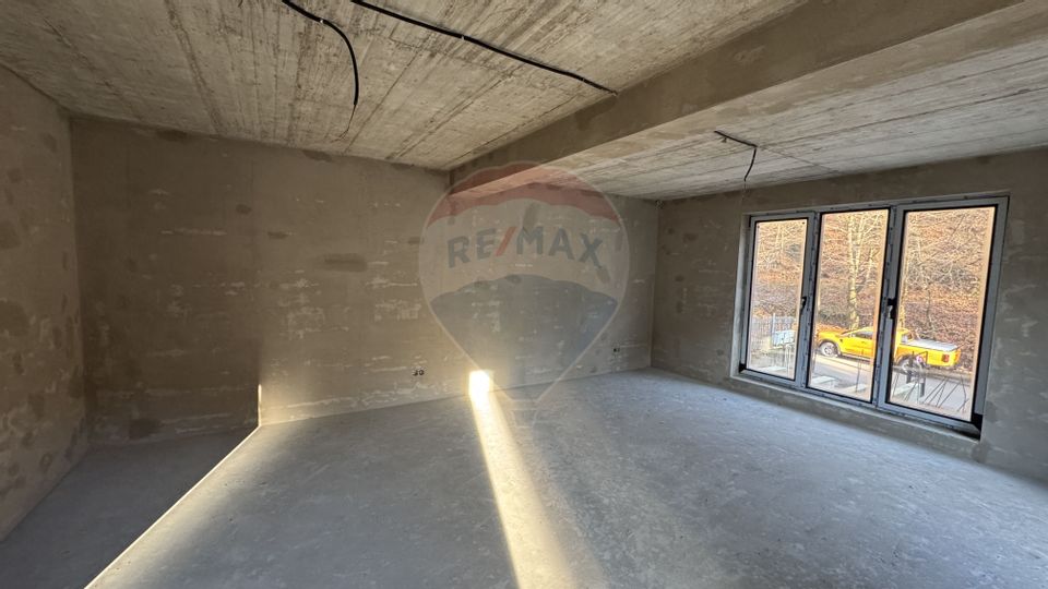 Casă de vânzare în zona Valea Rosie/PARCUL MARE-2025