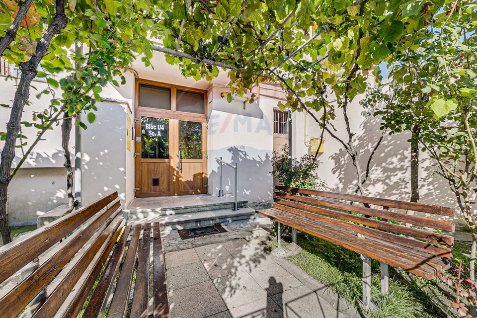 Apartament de vânzare cu 2 camere, P.ța UTA