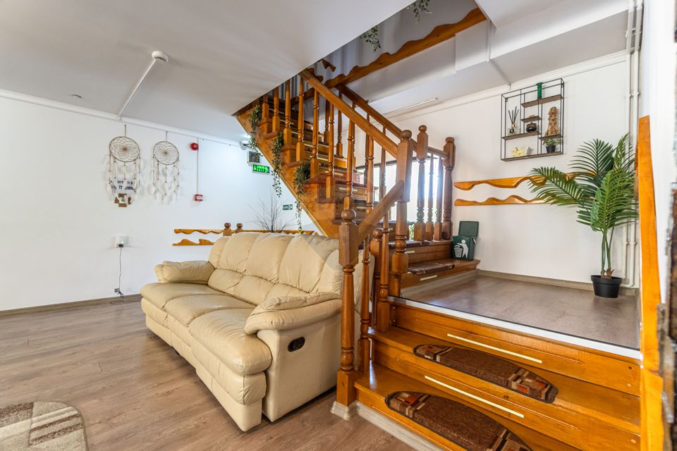 Pensiunea Scărișoara – Refugiul din Inima Rucărului | Comision 0%