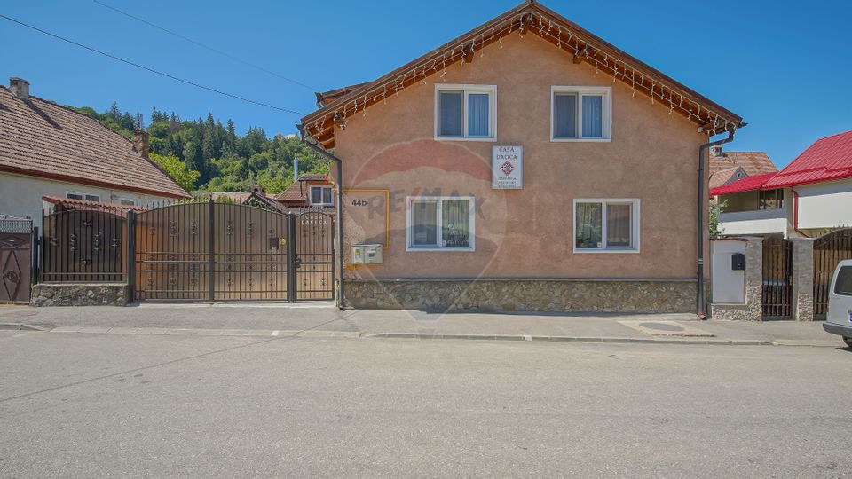 9 room House / Villa for sale, Promenada area