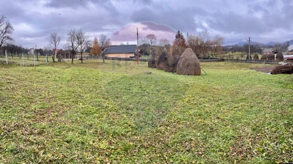 Casă / Vilă cu 6 camere de vânzare