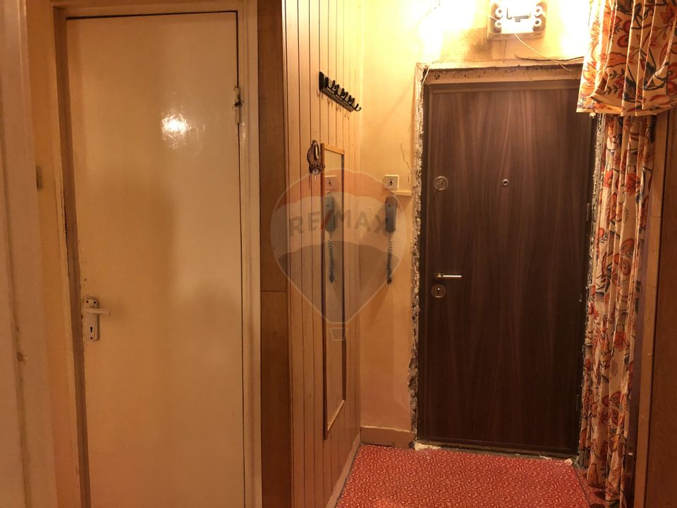 2 room Apartment for rent, Dacia area