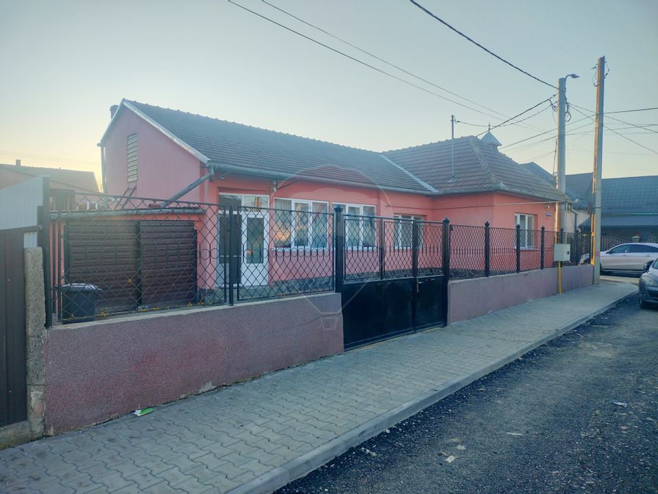 3 room House / Villa for sale, Central area