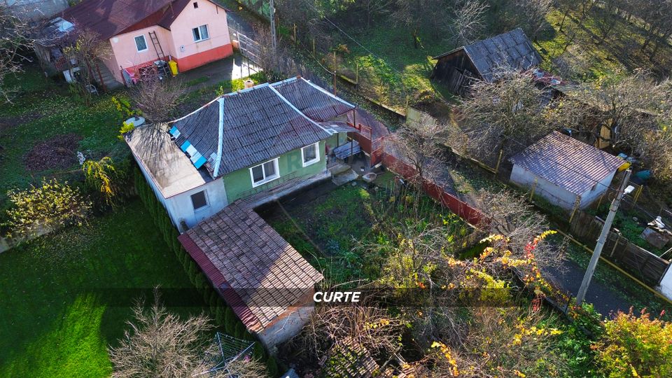 Casă cochetă, cu priveliște superbă asupra orașului Baia Sprie