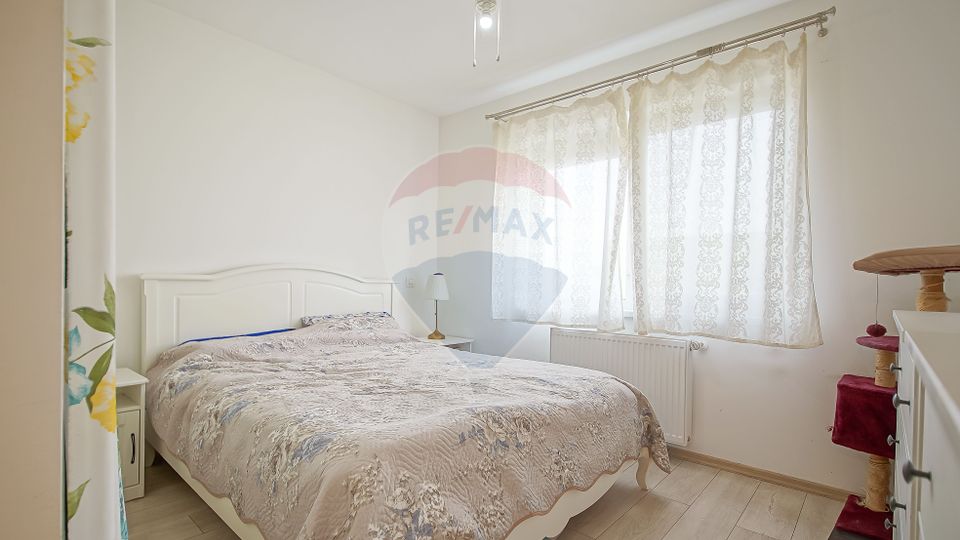 Apartament cu 2 camere de vânzare, Top City-Tractorul, comision 0%