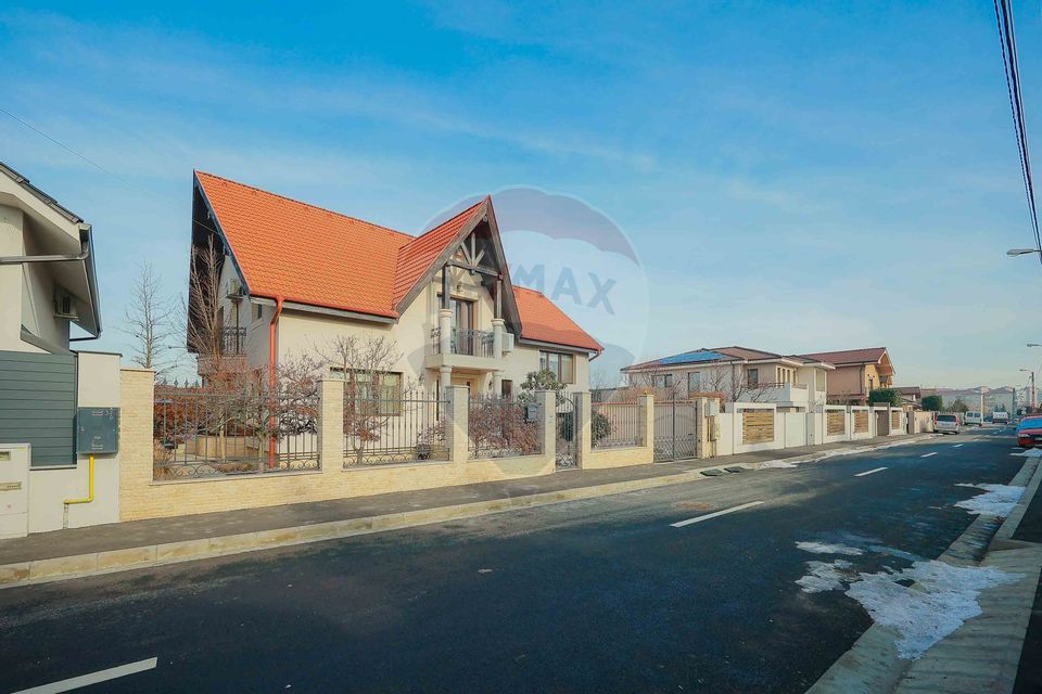 5 room House / Villa for sale, Nufarul area