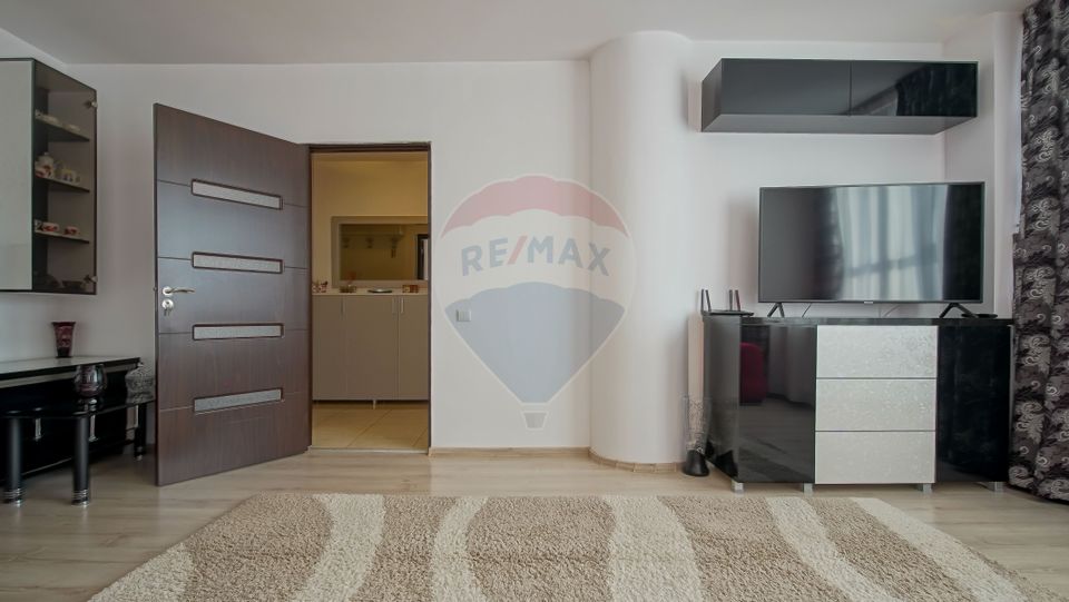 3 room Apartment for sale, Grivitei area