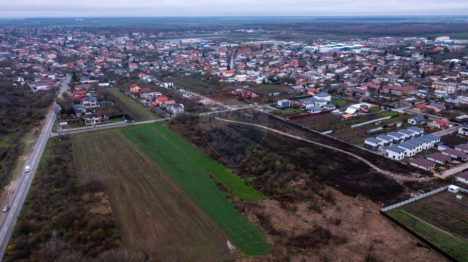 Vanzare teren intravilan 10.000mp Afumati - Strada Teiului