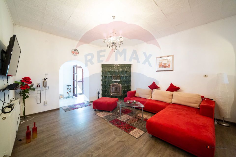 Vând/Schimb casă duplex 150 mp cu piscină – Turnu (10 min de Arad)